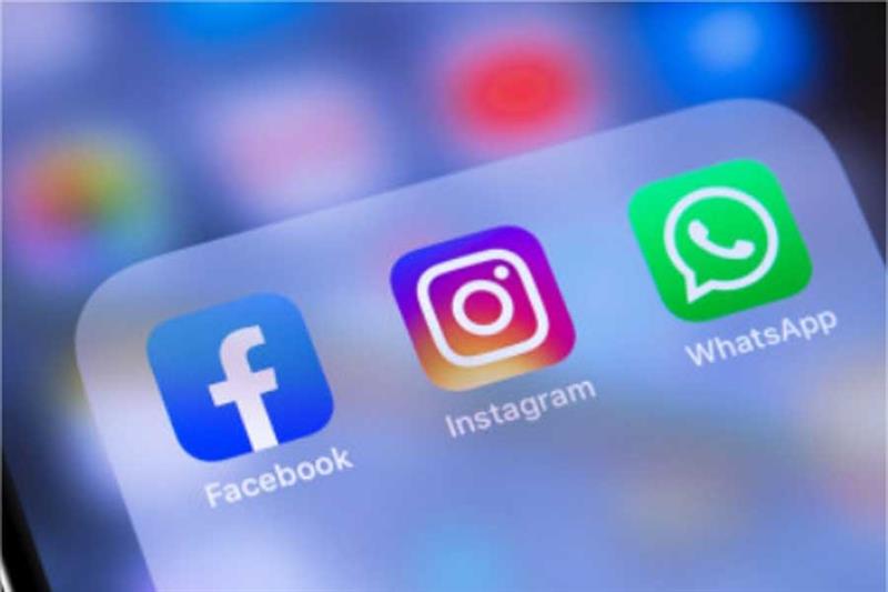 BREAKING: Facebook, Instagram, WhatsApp hit by massive outage
