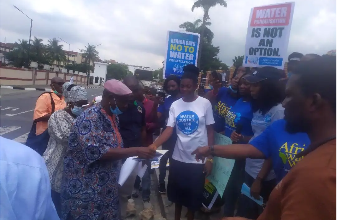 Women storm Alausa, petition Sanwo-Olu over water privatisation