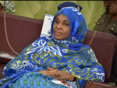 Alleged Land Fraud: EFCC quizzes Ganduje’s wife
