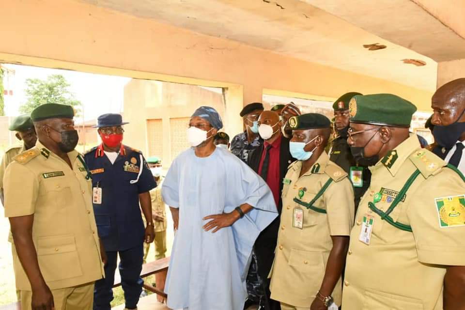 (PHOTOS) We’ll recapture all escaped inmates – Aregbesola
