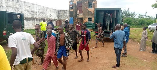 UPDATE: Two dead, two injured as 837 escape from Oyo Correctional facility