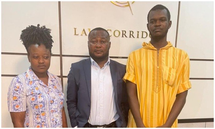 BREAKING: DSS releases two Igboho aides after 114 days in custody