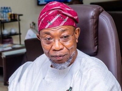 BREAKING: Gunshots as Aregbesola’s loyalists hold parallel Congress in Osun