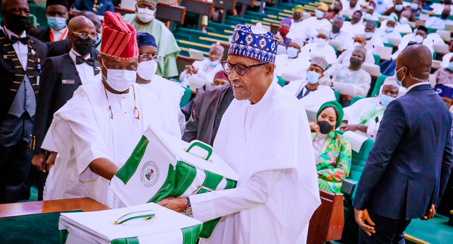 President Buhari presents N16.39trn budget for 2022