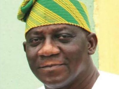 Abducted Air Vice-Marshal Smith regains freedom