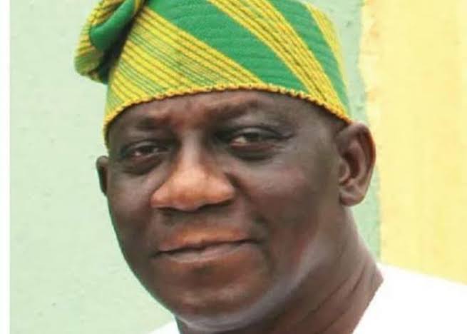 Abducted Air Vice-Marshal Smith regains freedom