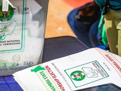 #AnambraDecides2021: INEC ad-hoc staff absconds with result sheets