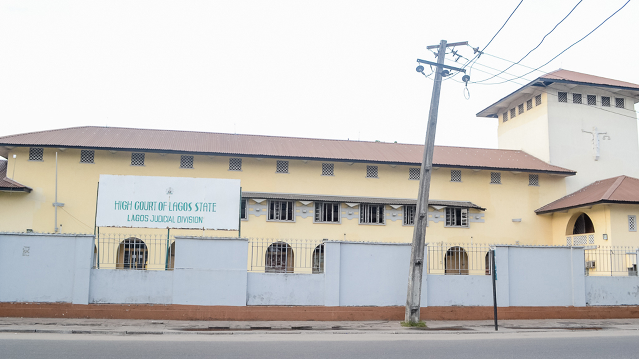 Hoodlums laid siege at the Lagos State High Court