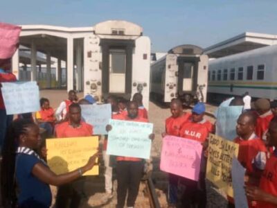 Railway workers begin three-day nationwide warning strike