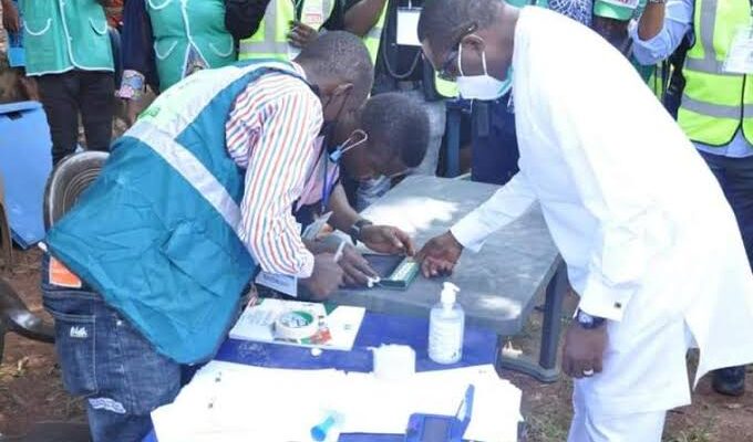 #AnambraDecides2021: APC’s Andy Uba votes, says 'everything is in order'