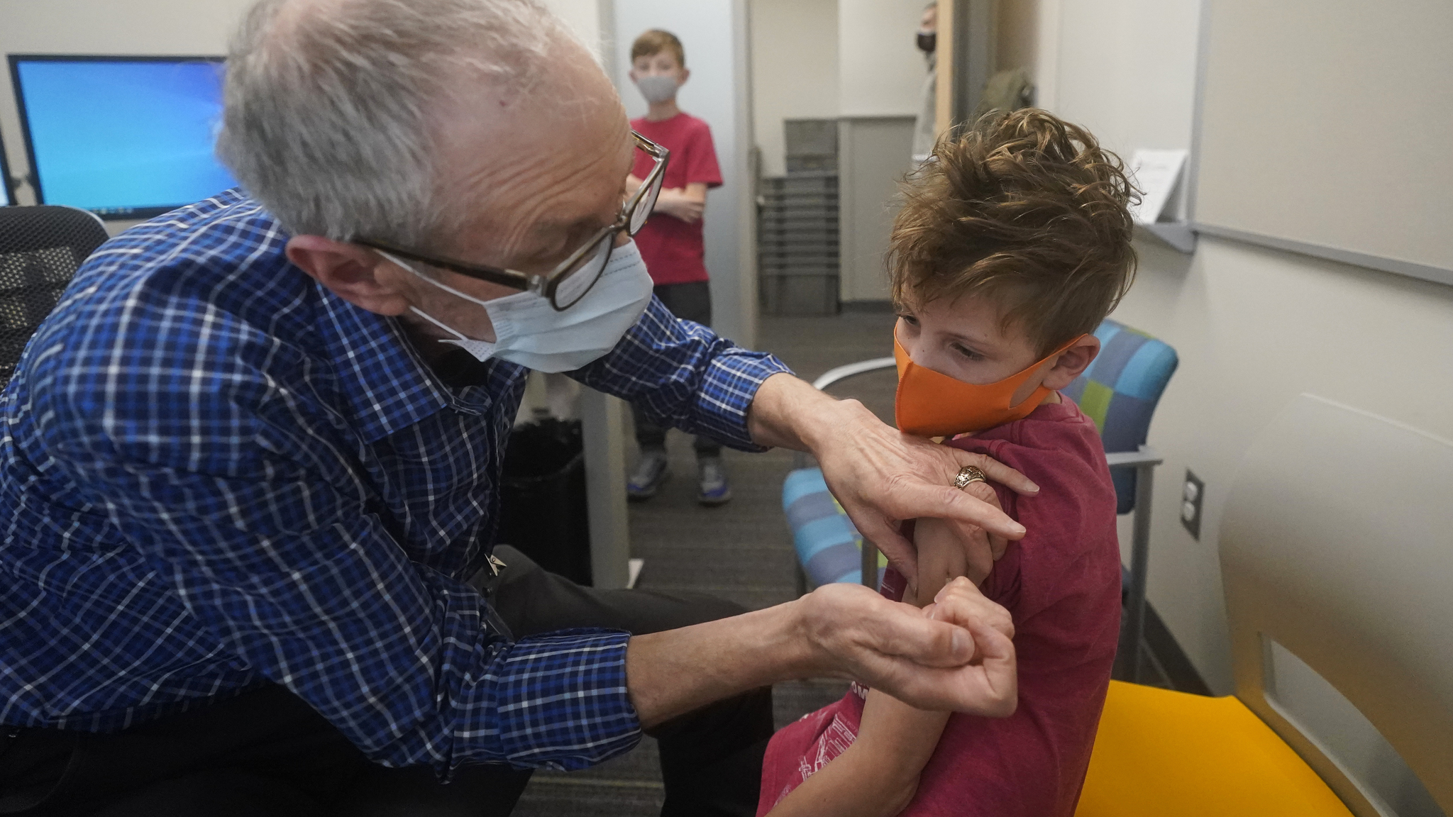 Spain to start vaccinating children aged 5-11
