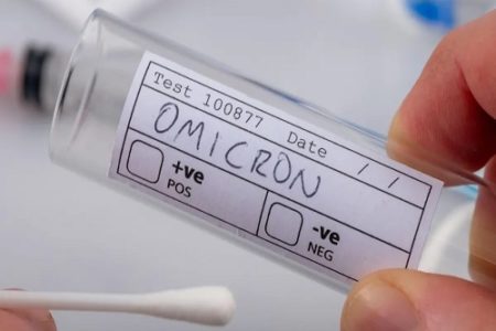 Omicron: UK Govt removes Nigeria, 10 others from red list