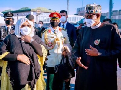 JUST IN: Amid pregnancy rumours, Aisha Buhari orders staff to proceed on indefinite leave