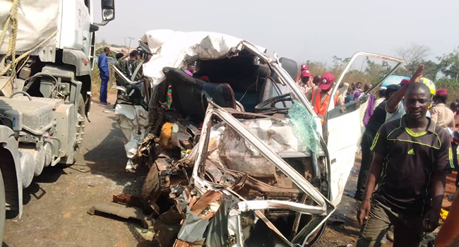 Multiple Accidents: Six passengers killed along Lagos-Abeokuta expressway