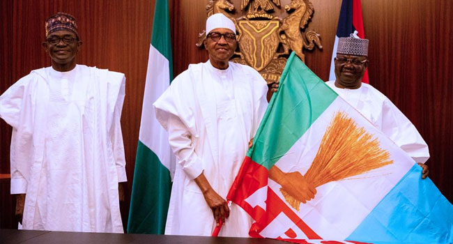 Senate Deputy Minority Leader dumps PDP for APC
