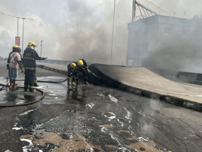 Apongbon Market Fire: Lagos Govt shuts Eko Bridge, announces alternative routes