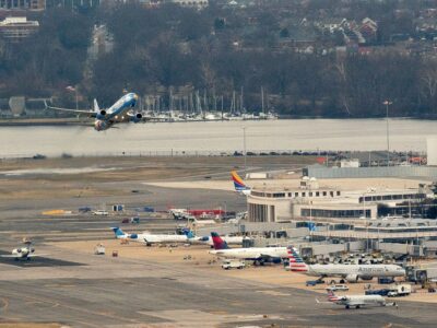 Stakeholders reach agreement to prevent shut down of airlines