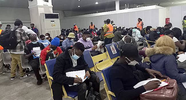 Fourth batch of Nigerians from Ukraine arrives in Abuja