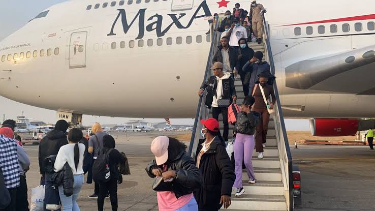 Another batch of Nigerians fleeing Ukraine arrive in Abuja