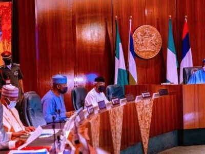 BREAKING: President Buhari presides over council of state meeting