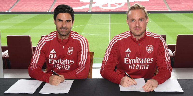 Mikel Arteta signs new Arsenal contract