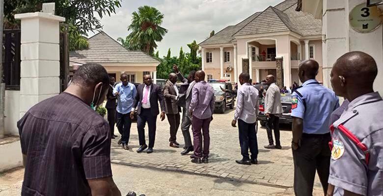 Shots fired as EFCC breaks into Okorocha’s home