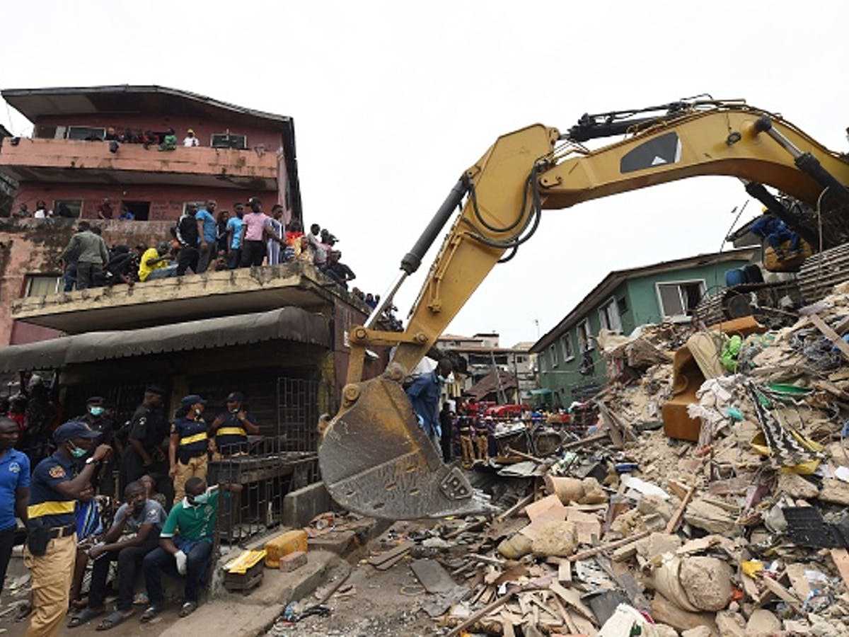 BREAKING: Residents trapped as 3-storey building collapses in Lagos