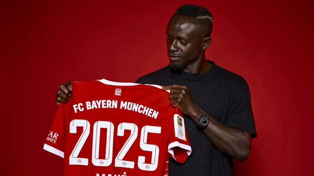 Sadio Mane signs three-year contract with Bayern Munich