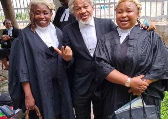 Olokun' lawyer dumps religious attire, reverts to wig, gown