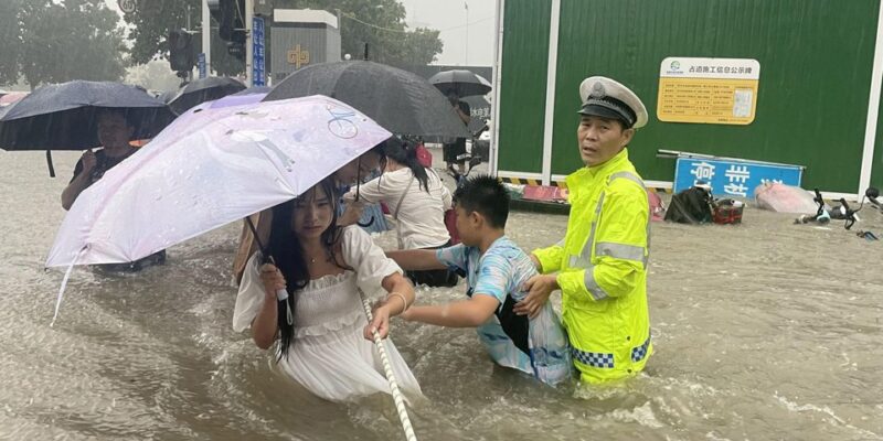 Heavy rains leave 10 dead, thousands displaced in China