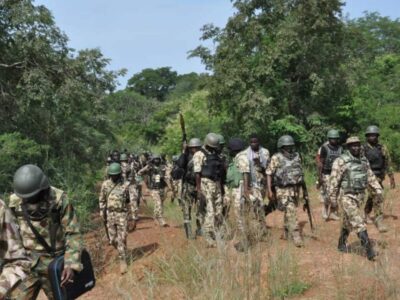 Unconfirmed number of soldiers killed as bandits ambush troops in Niger