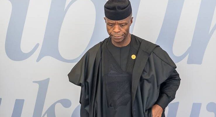 BREAKING: Osinbajo storms Kuje Prisons