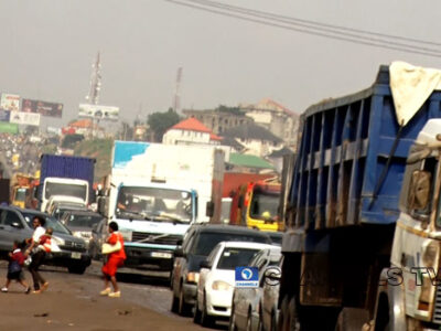 Stranded commuters decry wasted hours, demand action as Lagos-Ibadan expressway gridlock persists