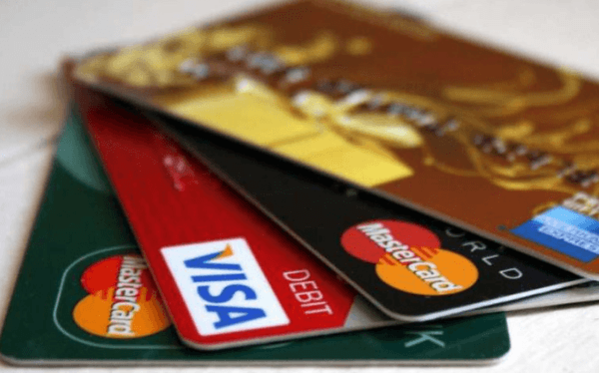 Banks suspend Naira card transactions abroad
