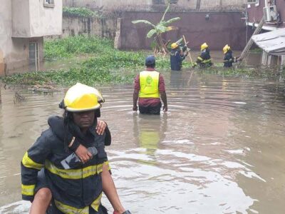 Lagos Rain: Nine persons rescued from sinking building