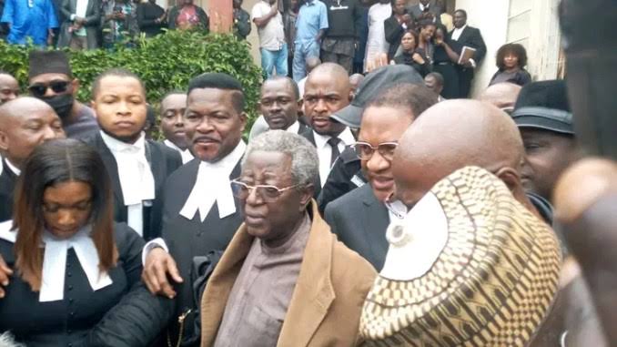 Court acquits ex-Gov Jang of fraud charges