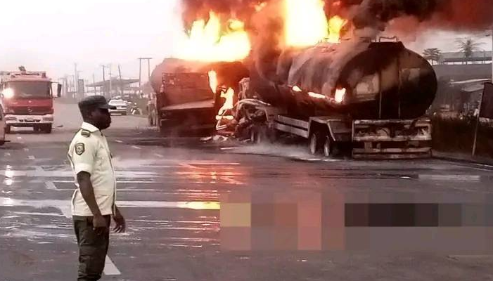 10 burnt to death, three vehicles razed as tanker explodes on Lagos-Ibadan expressway