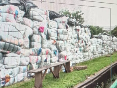 Customs impound 1,995 bales of used clothing in Lagos state