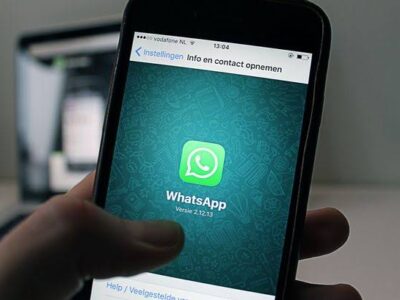 WhatsApp down as users battle to send, receive messages