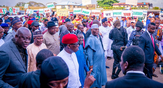 Davido, Ooni grace Adeleke’s inauguration as Osun Governor
