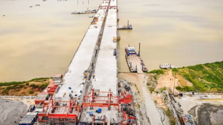 Yuletide: FG to open 2nd Niger Bridge for one month