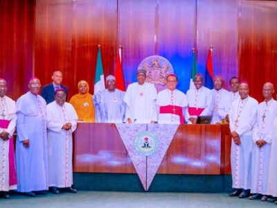 BREAKING: Buhari holds closed-door meeting with Catholic Bishops
