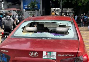 LP supporters attacked as Peter Obi campaigns in Lagos