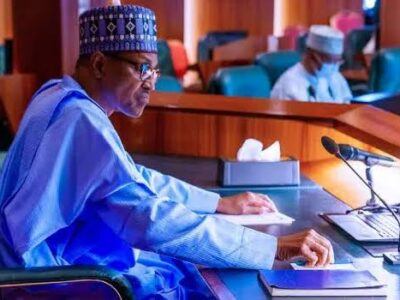 Buhari presides over FEC meeting
