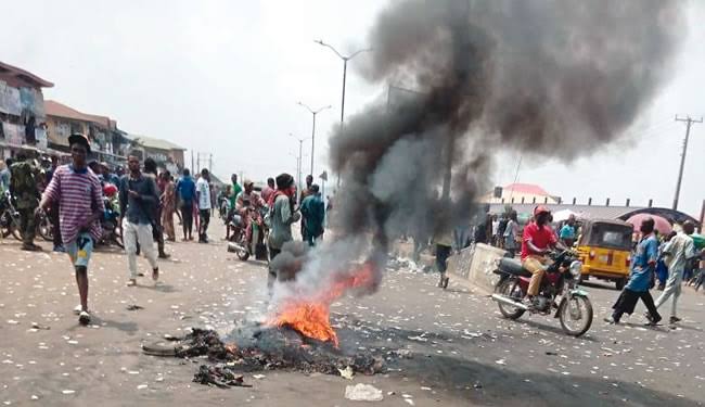 Cash scarcity: Security operatives quell Lagos protests