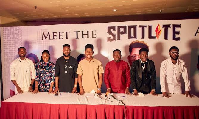 Gospel artist Moses Bliss unveils record label, signs four artistes