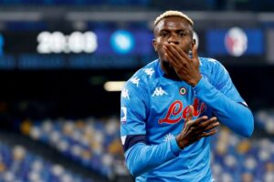 Bayern enter race to sign Osimhen
