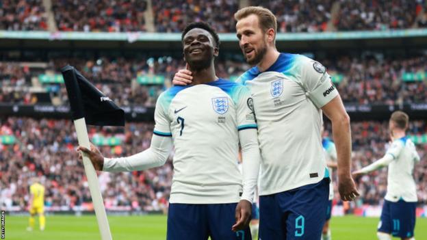 Saka shines as England dismiss Ukraine in Euro qualifier