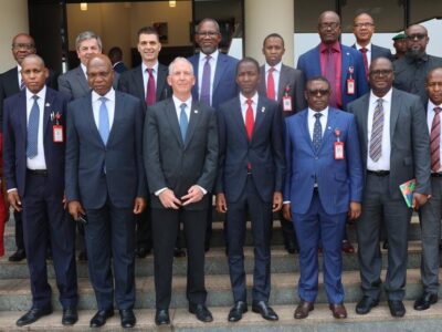 Oil Theft: EFCC task oil chiefs to disincentivize stealing of Nigerian crude