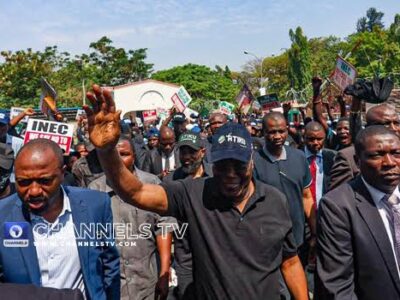 BREAKING: Atiku, PDP leaders storm INEC office, protest election outcome